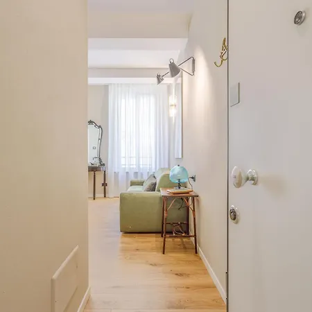 Apartamento Dimora D'autore - Timeless Elegance In Modena