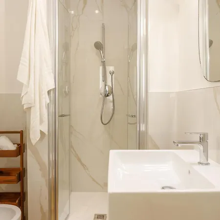 Dimora D'autore - Timeless Elegance In Apartamento Modena